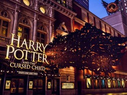 Harry Potter and the Cursed Child Tak Luput dari Corona