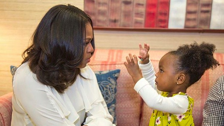 Siapa sangka Michelle Obama punya fans cilik berumur 2 tahun.