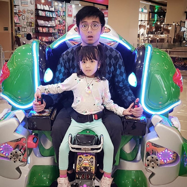 <div>Wah Naara sama ayah naik apa nih? (Foto: Instagram/nickytirta)</div>
