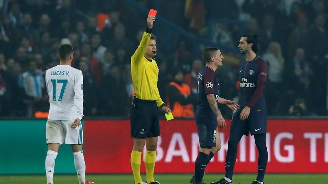 Zinedine Zidane menganggap kartu merah yang diberikan kepada Marco Verratti turut mengubah jalannya pertandingan pada pertandingan PSG kontra Real Madrid.