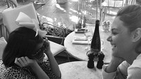 <p>Serunya ketika Suri quality time-an sama sang bunda. (Foto: Instagram/ @katieholmes212)</p>