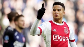 Putra Patrick Kluivert Masuk Timnas Belanda