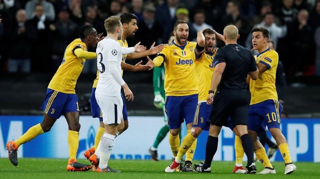 Presiden Juventus Andrea Agnelli menilai ada indikasi badan sepak bola Eropa (UEFA) ingin menjatuhkan klub-klub Italia yang berlaga di pentas antarklub Eropa.