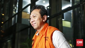 KPK Perpanjang Penahanan Bupati Kebumen Nonaktif