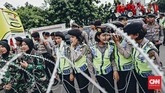 FOTO: Ragam Suara di Hari Perempuan Internasional Para perempuan dari berbagai elemen berunjuk rasa di depan Istana Merdeka, Jakarta, Kamis (8/3) memperingati Hari Perempuan Internasional.