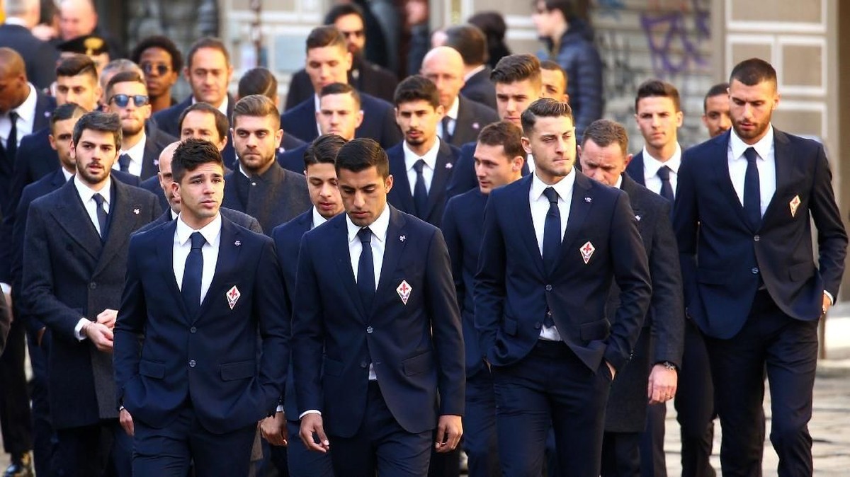 FOTO: Melepas Davide Astori ke Peristirahatan Terakhir