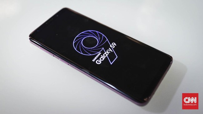 Pengguna Samsung Galaxy S9 dan Galaxy Note 9 mengeluhkan ada bug yang membuat fitur 'mode malam' kamera tidak bisa digunakan.
