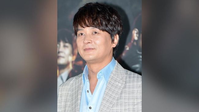 Aktor Jo Min Ki yang terkait kasus pelecehan seksual ditemukan meninggal di rumahnya jelang pemeriksaan Kepolisian pada 12 Maret nanti.