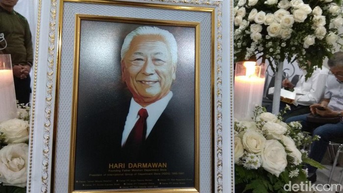 Rumah duka pendiri Matahari Hari Darmawan