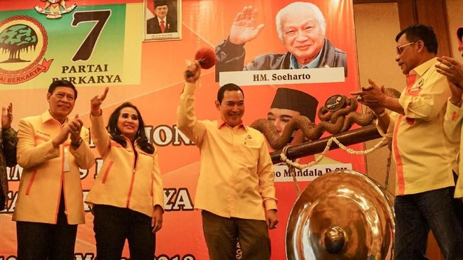 Partai Berkarya mengklaim cucu Presiden Suharto yang merupakan kader Gerindra dan Sekretratis Bappilu Hanura telah bergabung menjadi kader Tommy Soeharto.