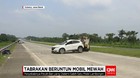 TABRAKAN BERUNTUN MOBIL MEWAH