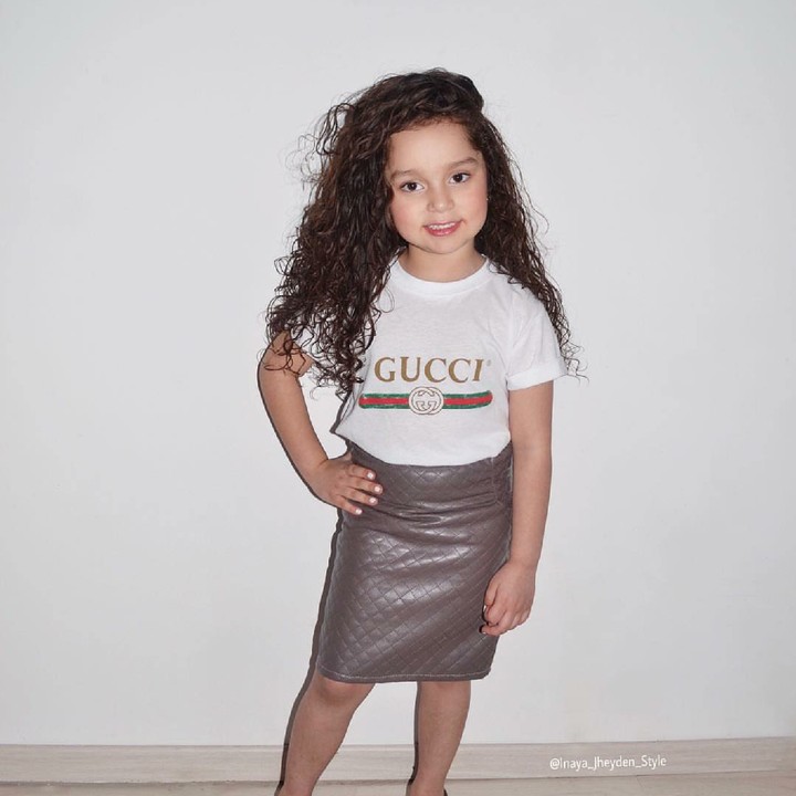 <p>Inaya yang berasal dari Paris ini memang udah pintar bergaya sejak kecil. (Foto: Instagram @inaya_jheyden_style)</p>