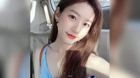 Yeri 'Red Velvet' dan Kim Sae Ron Pamer Liburan di Bali