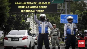 Warga Bekasi Keluhkan Aturan Ganjil Genap di Tol Cikampek