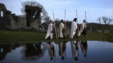FOTO: Mengenang Misi Salib Santo Patrick di Irlandia Jelang perayaan Hari Santo Patrick pada 17 Maret nanti, sejumlah pihak mengenang misi salib mantan budak yang sukses membaptis Irlandia itu.