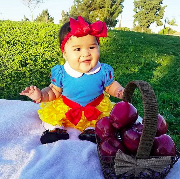 <p>Snow White hati-hati ya, salah satu apelnya beracun tuh. He-he-he. (Foto:Instagram/@delilahsofia2017)</p>