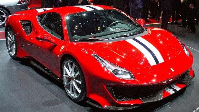 Jual Mobil  Ferrari  KW Ayah dan Anak  Ditangkap Polisi