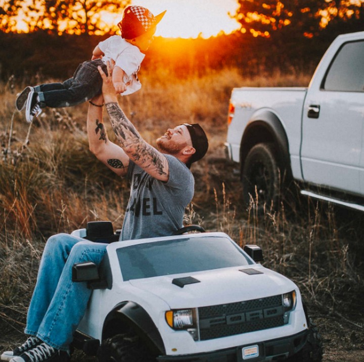 <p> Ayah yang bernama Tanner Kaufman sengaja membuat sesi foto dengan sang anak. (Foto: Rein Photography)</p>