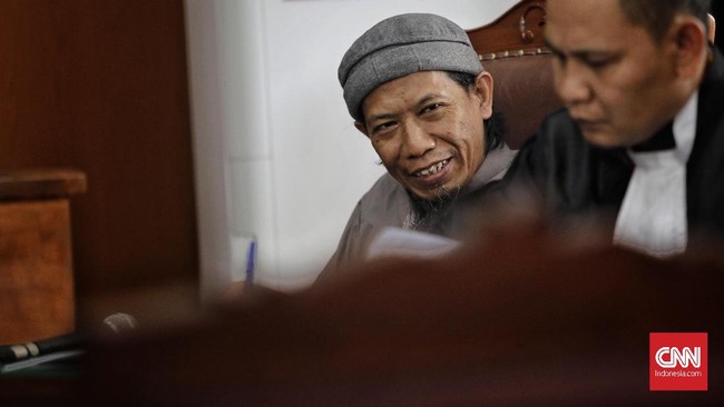 Sidang putusan terhadap terdakwa dalang kasus bom Thamrin Oman Rochman alias Aman Abdurrahman pada 22 Juni di Pengadilan Negeri Jakarta Selatan.