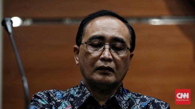 MA mengatakan penangkapan terhadap hakim dan panitera oleh KPK pada Rabu dini hari tadi menjadi penangkapan ke-20. MA akan melakukan evaluasi secara menyeluruh.