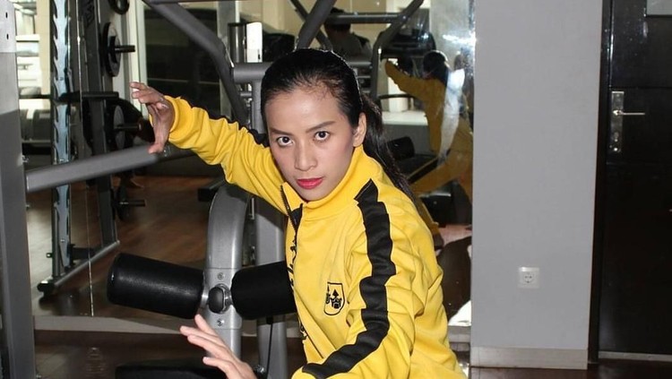 Pendekar silat cantik dari Lampung.