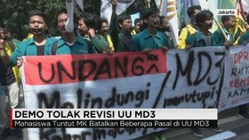 Aksi Mahasiswa Seluruh Indonesia Tolak Revisi UU MD3