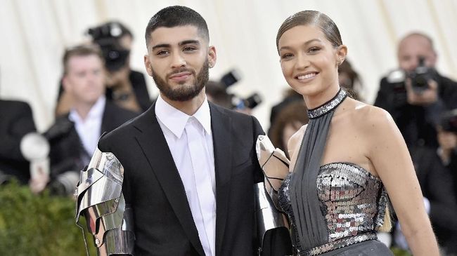 Lagu Baru Zayn Malik Diduga Pujian untuk Gigi Hadid