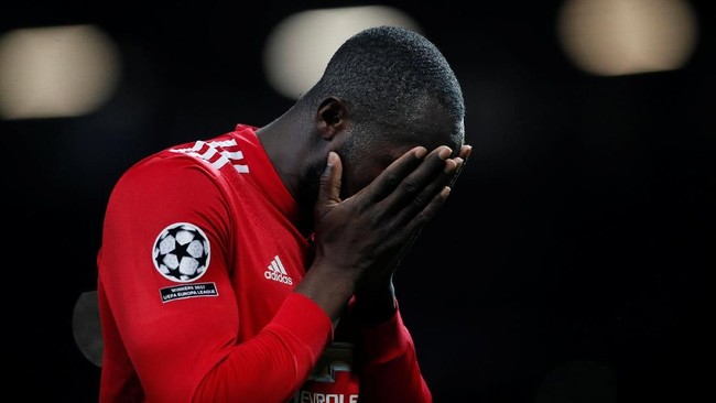 Jose Mourinho mengingatkan pemain Manchester United untuk segera melupakan kekalahan dan fokus pada laga berikutnya di sisa musim.