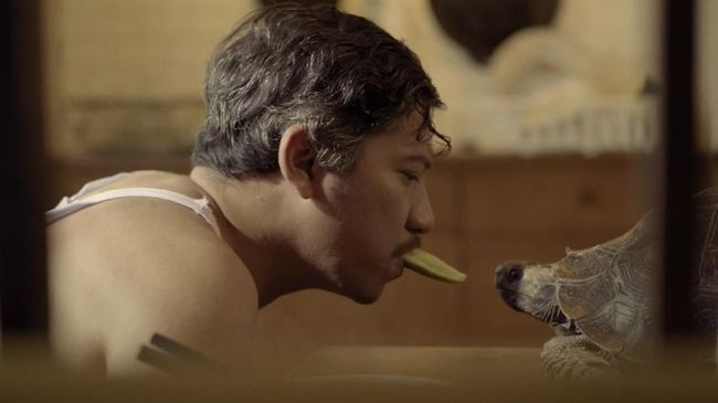 Film 'Love for Sale' yang dibintangi Gading Marten bisa menjadi refleksi bagi masyarakat urban, para jomlo yang mencari pasangan lewat aplikasi kencan instan.