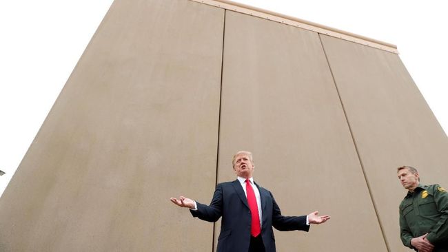 Presiden Terpilih Meksiko Tolak Tembok Donald Trump