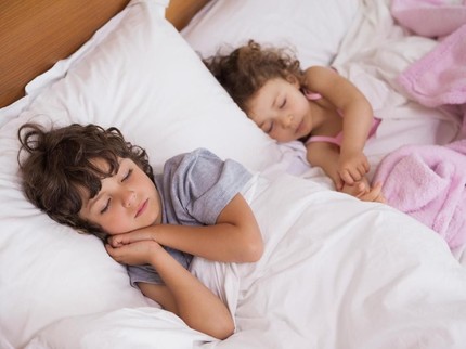 Kakak-Adik Beda Jenis Kelamin Tidur Sekamar, Yes Or No, Bun?