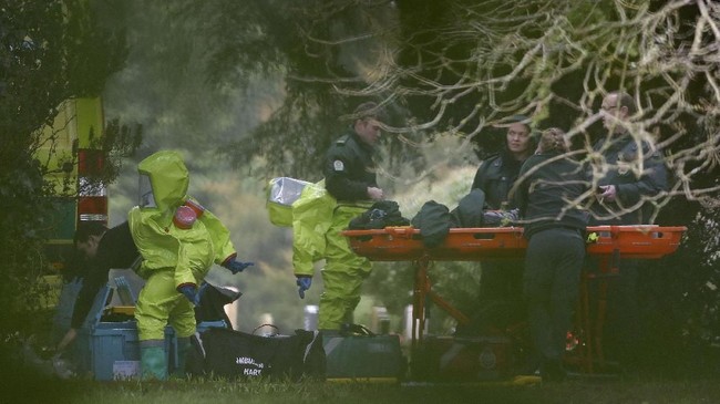 Rusia menuding Inggris menyembunyikan informasi detail soal serangan racun saraf terhadap mantan agen ganda Sergei Skripal.