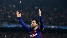 Conte Usai Chelsea Kalah: Messi Fenomena 50 Tahun Sekali