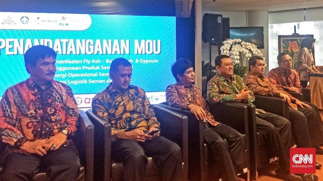 Tujuh Badan Usaha Milik Negara bekerja sama dalam pemanfaatan produk limbah B3 dan produk semen untuk mendorong pembangunan infrastruktur.