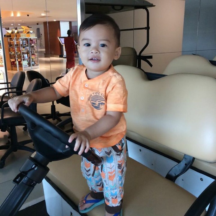 <p>Ayo Bunda naik, aku anter ke manapun Bunda mau. (Foto: Instagram/kanakaratinggang)  </p>