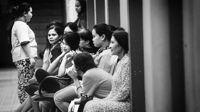 Ratusan ribu tenga kerja wanita yang menjadi pesuruh rumah tangga di Hong Kong mengalami diskriminasi saat mencari hiburan saat libur.