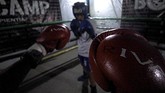FOTO: Melawan Candu dengan Tinju Di Rumah Cemara Boxing Camp (RCBC), Bandung, sejumlah mantan konsumen narkoba mengisi hari-hari dengan berlatih tanding tinju.
