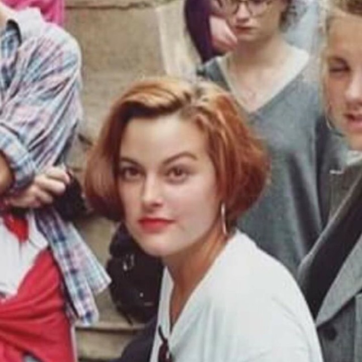 <p>Bunda bernama Victoria ini punya selera musik yang bagus serta pintar bermain piano. Cerita ini dituturkan anaknya, Taylor. (Foto: Instagram/mothersbefore)</p>