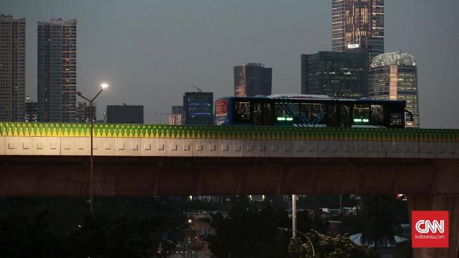 Ada delapan bus wisata yang disediakan selama Asian Games 2018. Rute wisata belanja paling diminati.