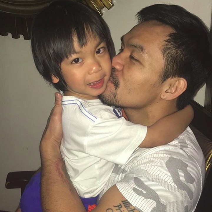 <p>Beginilah kedekatan Manny Pacquaio dengan si bungsu, Israel Pacquaio yang tahun ini genap berumur 4 tahun. (Foto: Instagram/ @mannypacquaio)</p>