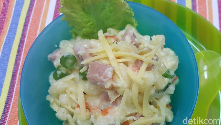 Si kecil nggak mau makan nasi, Bun? Coba resep ini deh.