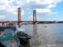 Kecelakaan Lalu Lintas di Jembatan Ampera Palembang, 1 Pemotor Tewas