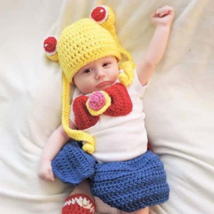 Ini pose Sailormoon setelah mengalahkan musuhnya. (Foto: Instagram @praycegomes)
