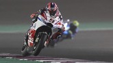 FOTO: Kejutan Zarco di Kualifikasi MotoGP Qatar 2018 Pebalap Tech3 Yamaha Johann Zarco membuat kejutan dengan meraih pole balapan MotoGP Qatar 2018 yang akan digelar di Sirkuit Internasional Losail, Minggu (18/3).