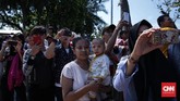 FOTO: Mengarak Bhuta Kala di Tepi Pantai Festival Ogoh-ogoh, budaya mengenyahkan roh jahat yang biasa dilakukan menjelang Hari Raya Nyepi di Bali, juga diselenggarakan di Jakarta, tepatnya di Ancol.