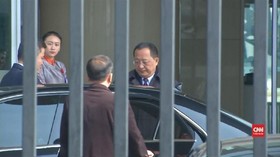 VIDEO: Menteri Luar Negeri Korea Utara Tiba di Beijing