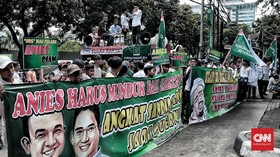 Pengacara Rizieq Duga Demo Ormas Islam Pengecam Anies Bayaran