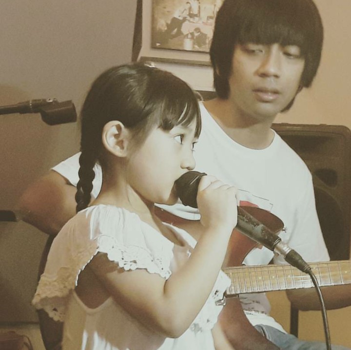 <p>Ralia sepertinya akan mengikuti jejak sang ayah nih. (Foto: rianekkypradipta)</p>