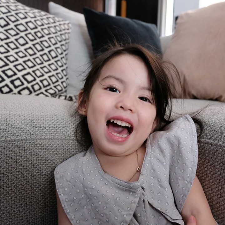 Perkenalkan ini Olivia Manzano Reyes, si cantik dari Filipina. (Foto: Instagram @oliviamreyes)