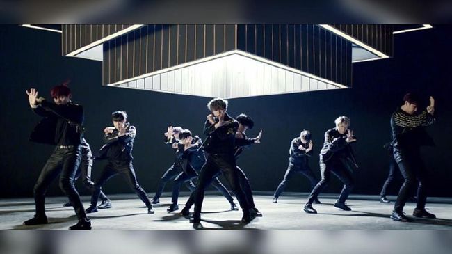 Boyband Korea Selatan jebolan ajang Produce 101, WANNA ONE, batal reuni dalam ajang Mnet Asian Music Awards (MAMA) 2020 mendatang.